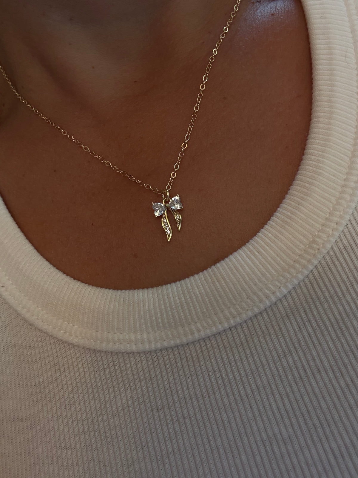 GLAM BOW