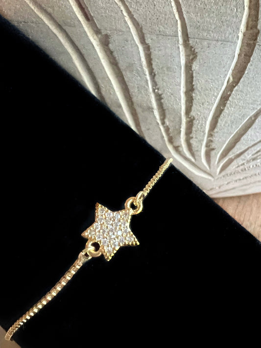 ADJUSTABLE DAINTY STAR