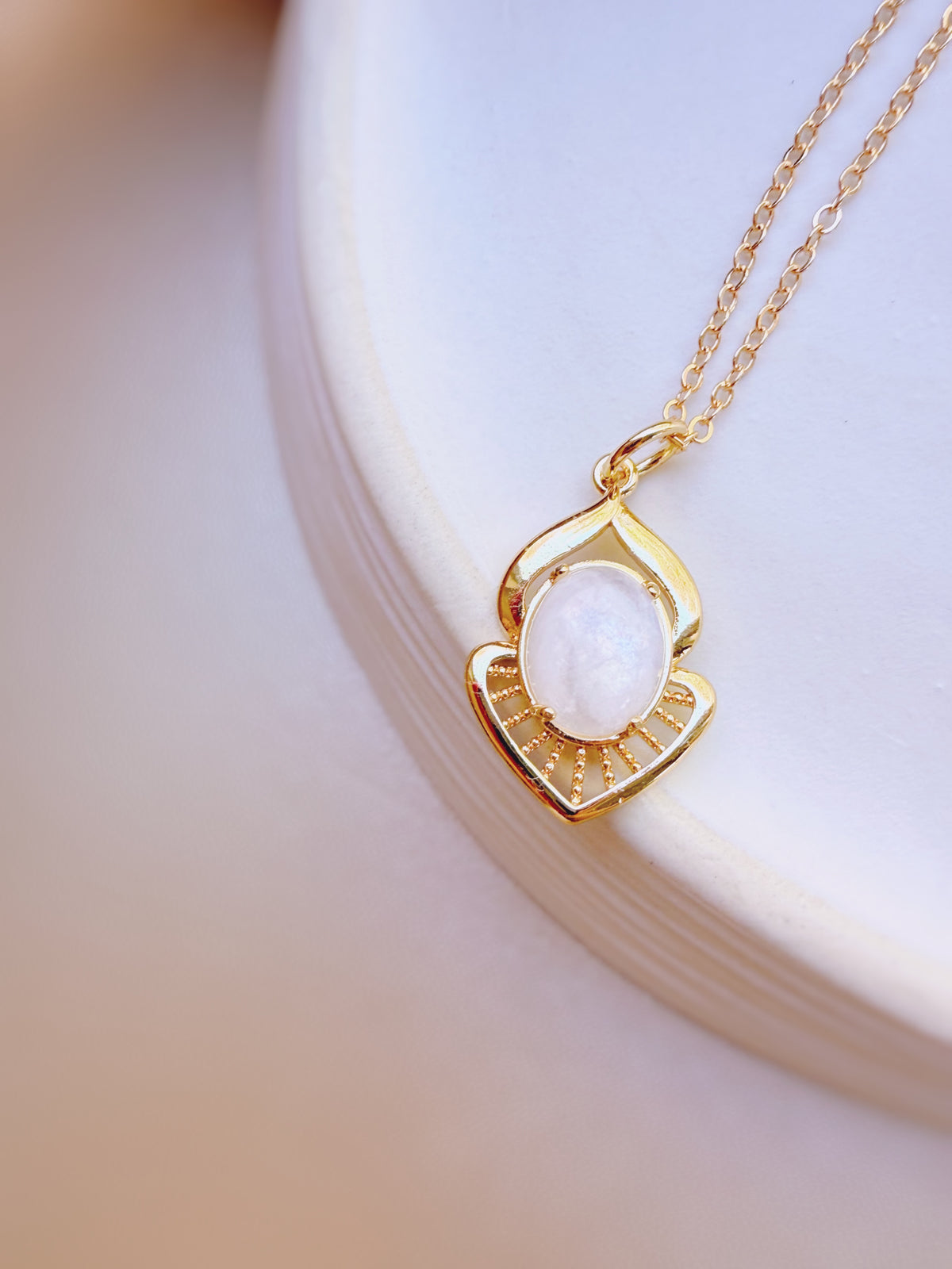 MOONSTONE MAJESTY