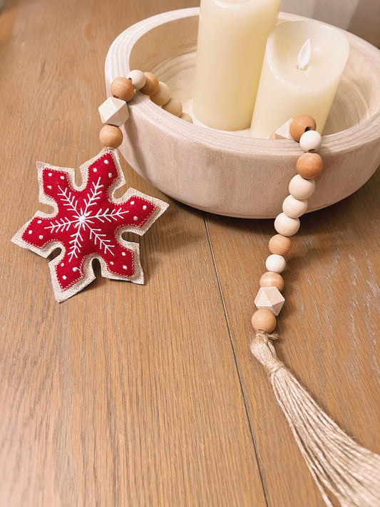 WOODEN GARLAND ~ SNOWFLAKE